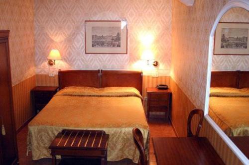 Hotel Varsavia フィレンツェ 部屋 写真